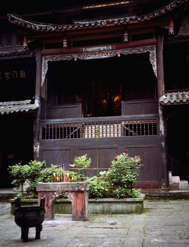 Hongchun Ping monastery, Sichuan China.jpg - Hongchun Ping monastery